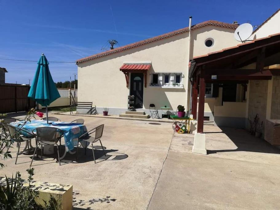 Gite Des Huskys Villa Tonnay-Charente Exteriör bild